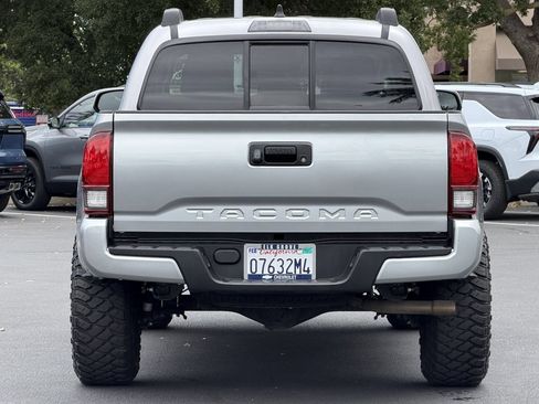 Used 2021 Toyota Tacoma SR RWD image 4
