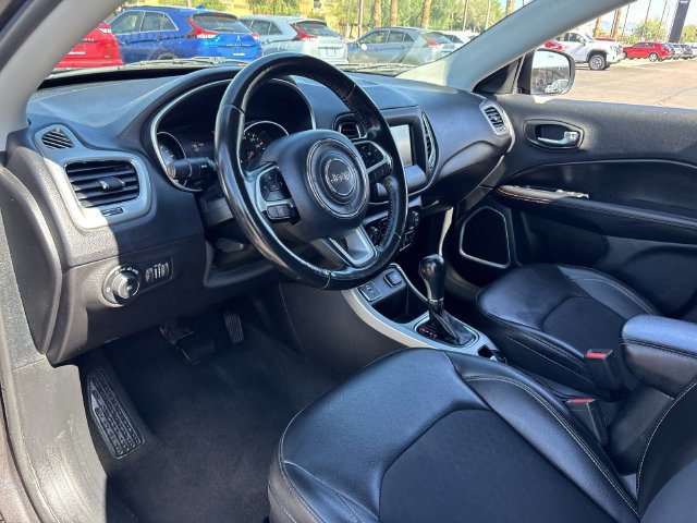 Used 2018 Jeep Compass Latitude w/ Popular Equipment Group FWD image 18