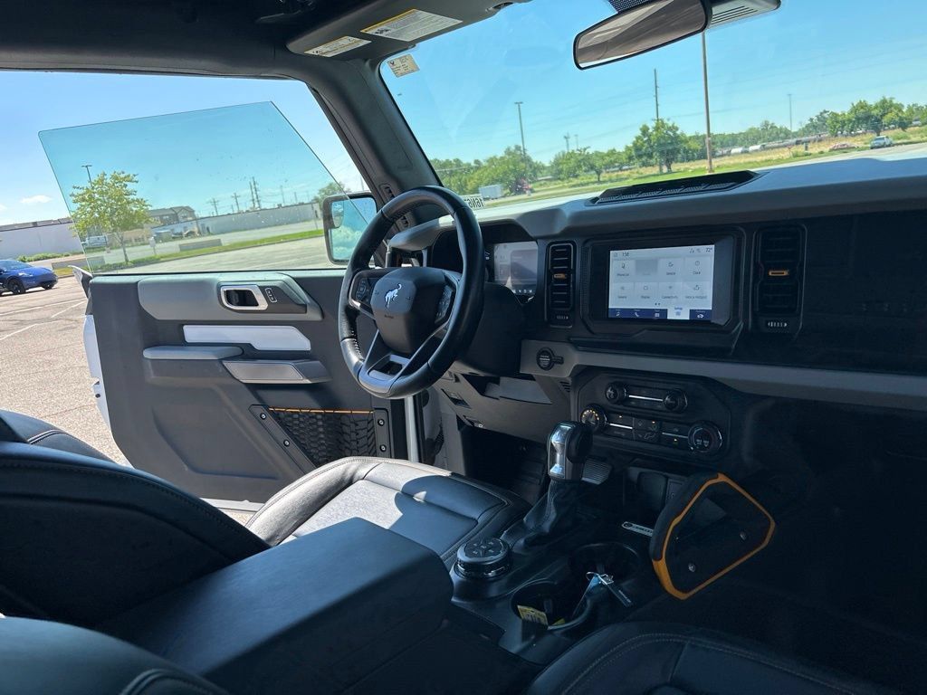 Used 2021 Ford Bronco Badlands w/ Sasquatch Package AWD/4WD image 27
