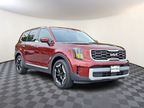 Used 2024 Kia Telluride S w/ S Sunroof Package AWD/4WD image 1