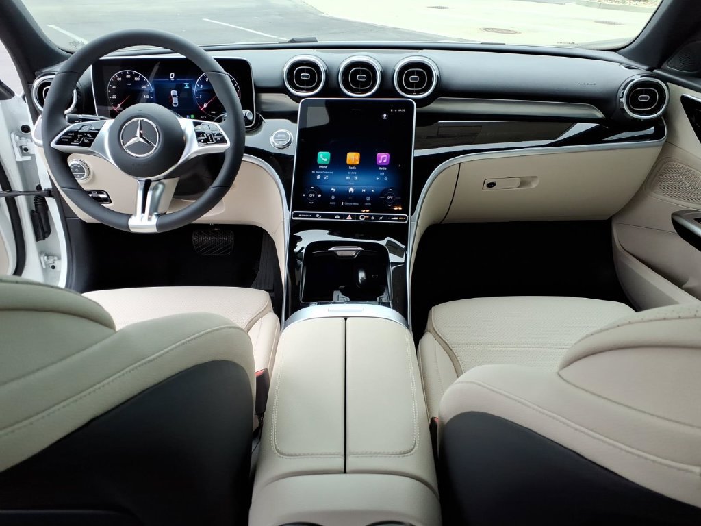 Certified 2026 Mercedes-Benz C 300 4MATIC Sedan image 28