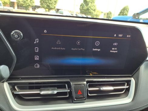 Used 2025 Chevrolet TrailBlazer LT AWD/4WD image 6