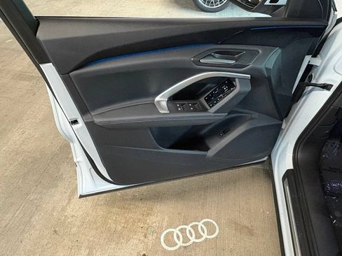 Used 2025 Audi Q5 Premium w/ Convenience Package AWD/4WD image 19