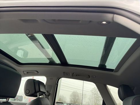 Used 2022 Audi Q5 2.0T Premium w/ Convenience Package image 24