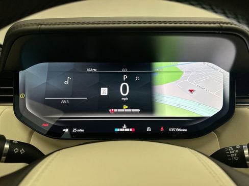 Used 2024 Land Rover Range Rover SE image 31