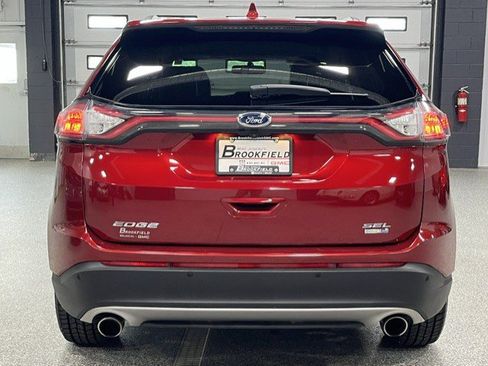 Used 2016 Ford Edge SEL w/ Equipment Group 201A AWD/4WD image 4