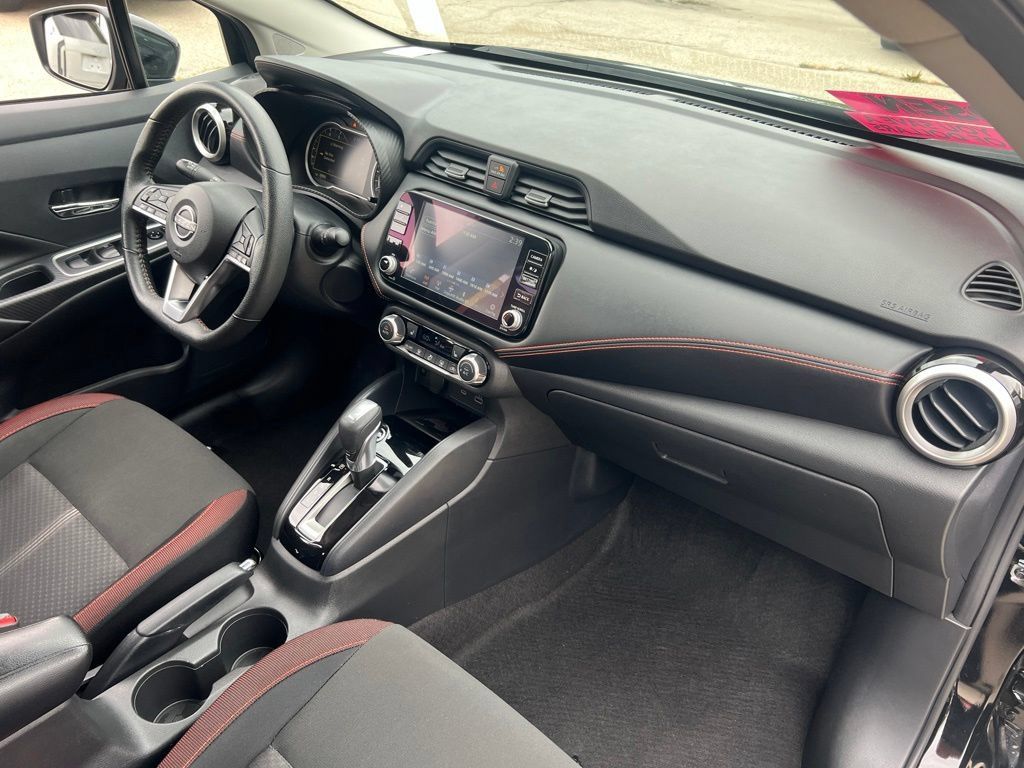 Certified 2025 Nissan Versa SR w/ Trunk Package FWD image 21