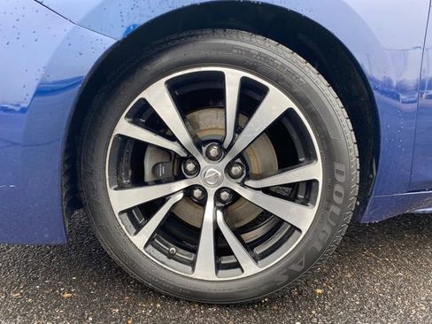 Used 2018 Nissan Maxima 3.5 SL FWD image 21