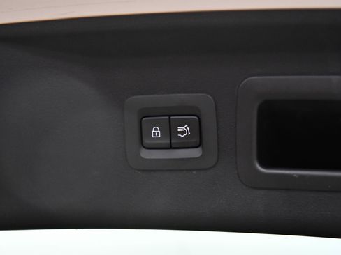 Used 2024 MAZDA CX-90 3.3 Turbo w/ Preferred Plus image 44