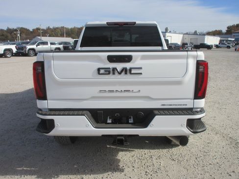 New 2026 GMC Sierra 2500 Denali Ultimate image 6