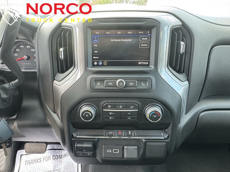 Used 2022 Chevrolet Silverado 2500 Custom w/ Custom Convenience Package AWD/4WD image 24