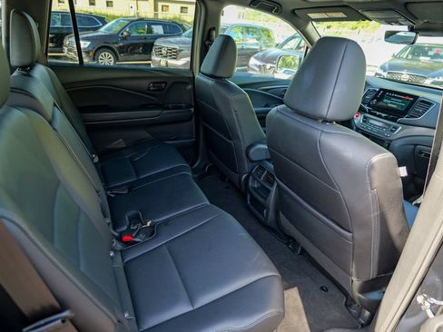 Used 2023 Honda Passport EX-L image 30
