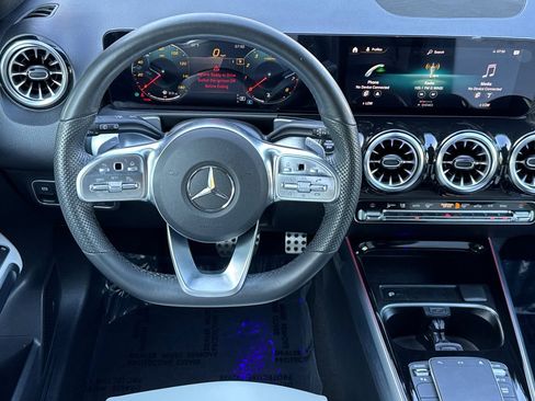 Certified 2022 Mercedes-Benz GLB 250 image 29