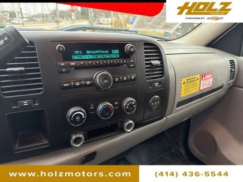 Used 2009 GMC Sierra 3500 W/T w/ Snow Plow Prep Package image 15