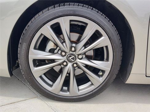 Used 2019 Lexus ES 350 F Sport w/ Accessory Package 2 FWD image 11