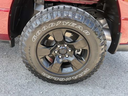 Used 2025 RAM 1500 Warlock AWD/4WD image 15