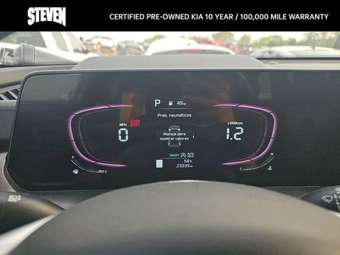 Certified 2025 Kia Telluride S image 12