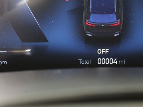 New 2026 BMW X5 xDrive40i w/ M Sport Package image 19