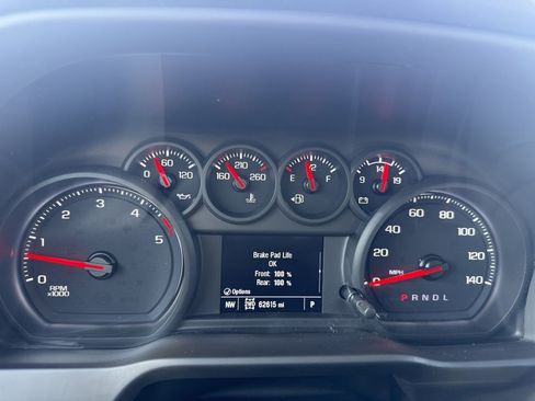 Used 2024 Chevrolet Silverado 2500 Custom w/ Custom Value Package image 28