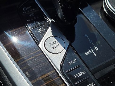 Used 2023 BMW X5 xDrive45e image 31