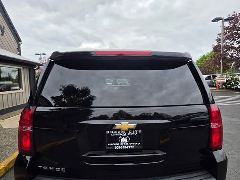 Used 2018 Chevrolet Tahoe LT w/ Max Trailering Package AWD/4WD image 8