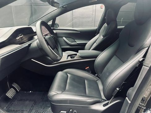 Used 2024 Tesla Model X AWD/4WD image 16