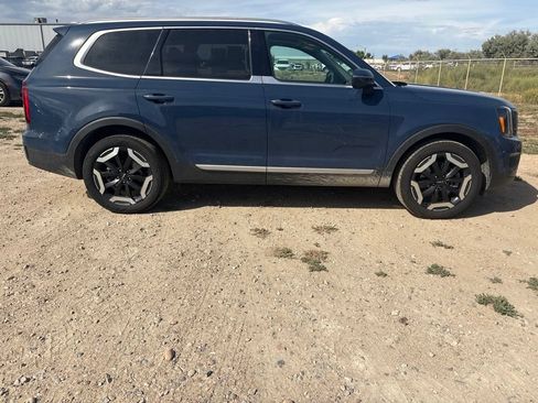 Used 2023 Kia Telluride S w/ S Sunroof Package AWD/4WD image 6
