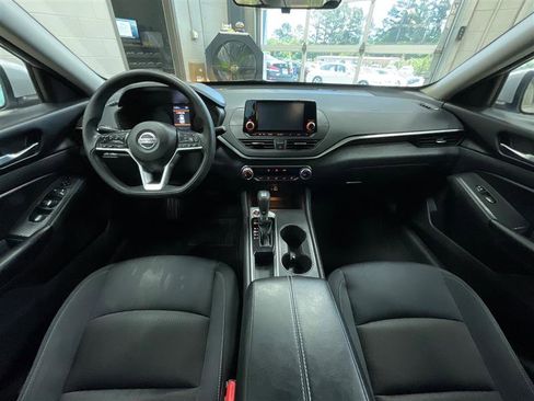 Used 2021 Nissan Altima 2.5 S FWD image 21