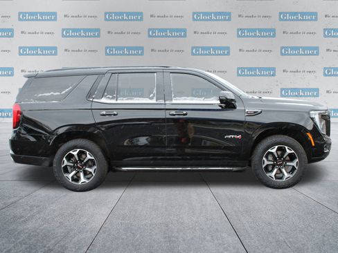 Used 2025 GMC Yukon AT4 w/ LPO, Floor Liner Package image 4