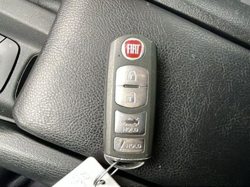 Used 2019 FIAT 124 Spider Classica w/ Technology Group image 20