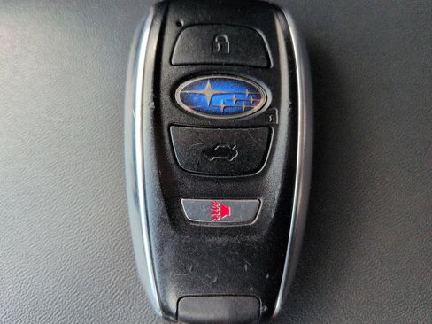 Used 2023 Subaru Crosstrek 2.5i Limited AWD/4WD image 32