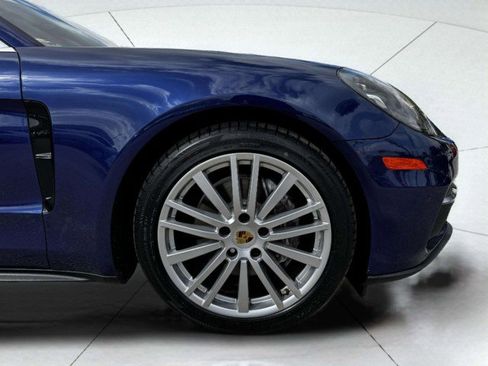 Used 2020 Porsche Panamera 4 image 65