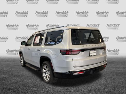 Used 2022 Jeep Wagoneer Series I w/ Premium Group I AWD/4WD image 8