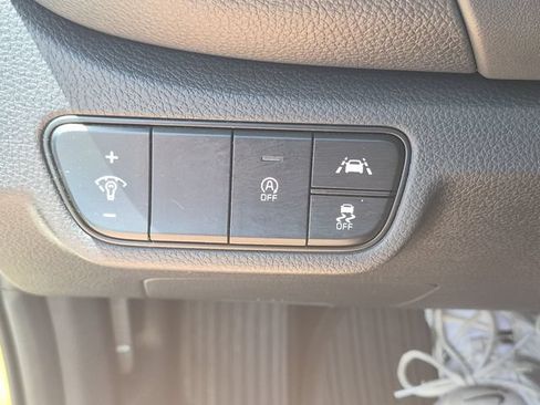 Used 2021 Kia Seltos SX w/ SX Sunroof Package AWD/4WD image 18