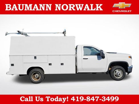 Used 2023 Chevrolet Silverado 3500 W/T w/ WT Convenience Package AWD/4WD image 6