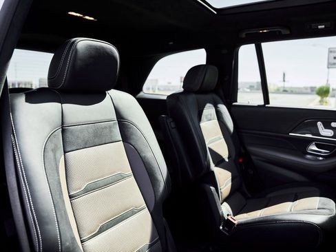 Used 2021 Mercedes-Benz GLS 63 AMG 4MATIC image 42