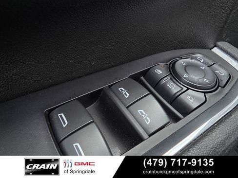 Used 2025 Chevrolet Silverado 2500 LTZ w/ LTZ Convenience Package AWD/4WD image 12