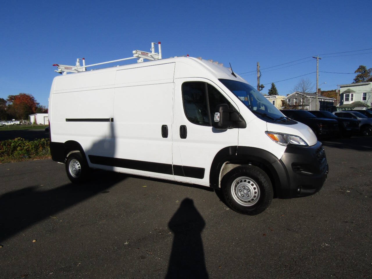 Used 2025 RAM ProMaster 2500 FWD image 7