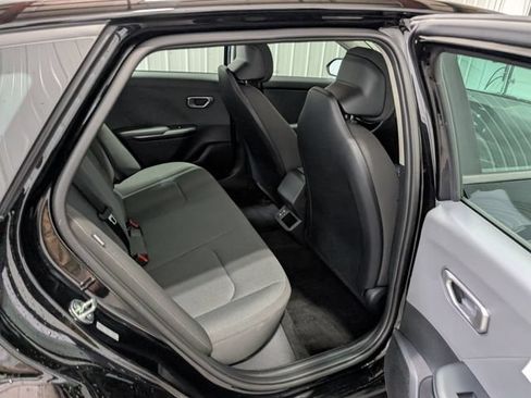 Used 2025 Kia K4 FWD image 25