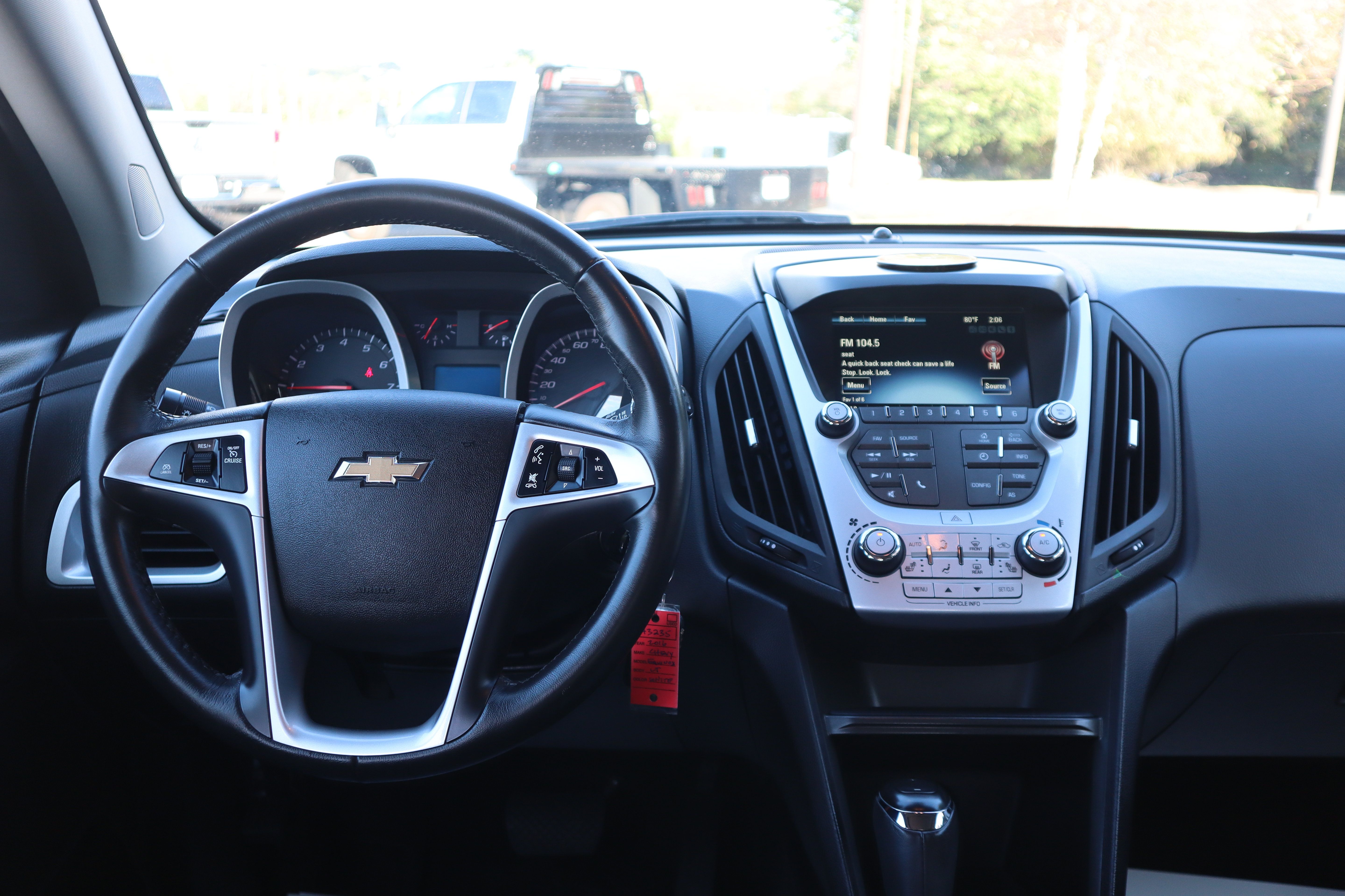 Used 2016 Chevrolet Equinox LT w/ Convenience Package FWD image 12