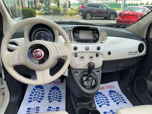 Used 2018 FIAT 500 Lounge FWD image 7