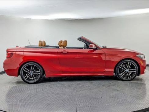 Used 2020 BMW 230i Convertible w/ M Sport Package image 9