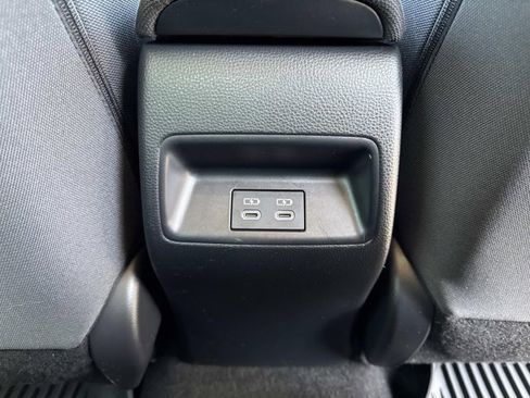 Certified 2023 Toyota Corolla LE image 20