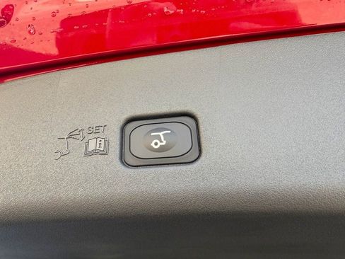 New 2026 Lincoln Nautilus Reserve image 21