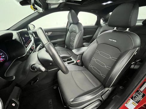 Used 2023 Kia Forte GT-Line w/ GT-Line Premium Package FWD image 21