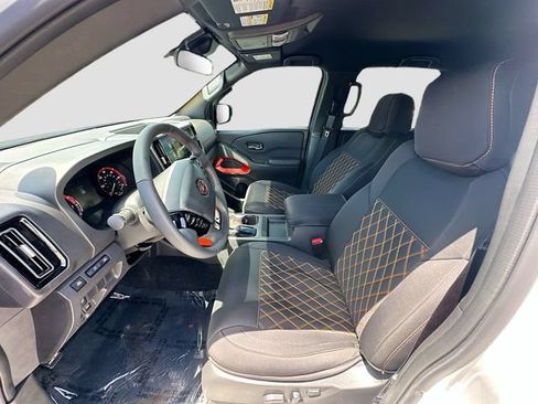 Used 2025 Nissan Frontier PRO-4X AWD/4WD image 20