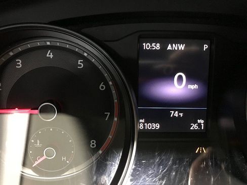 Used 2019 Volkswagen Atlas SE FWD image 23