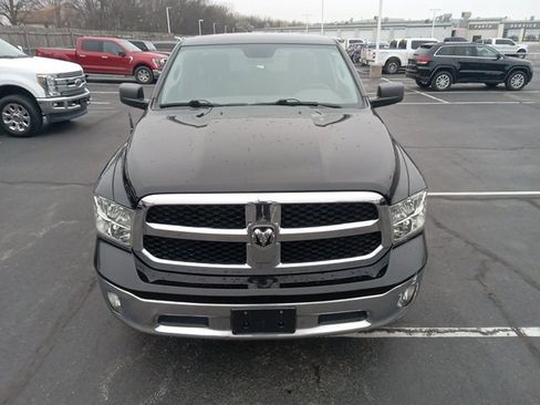 Used 2019 RAM 1500 Tradesman w/ Tradesman SXT Package image 2