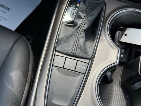Certified 2023 Toyota Camry SE w/ Convenience Package image 35