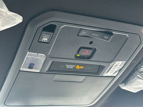 New 2026 Toyota Tundra SR5 AWD/4WD image 29